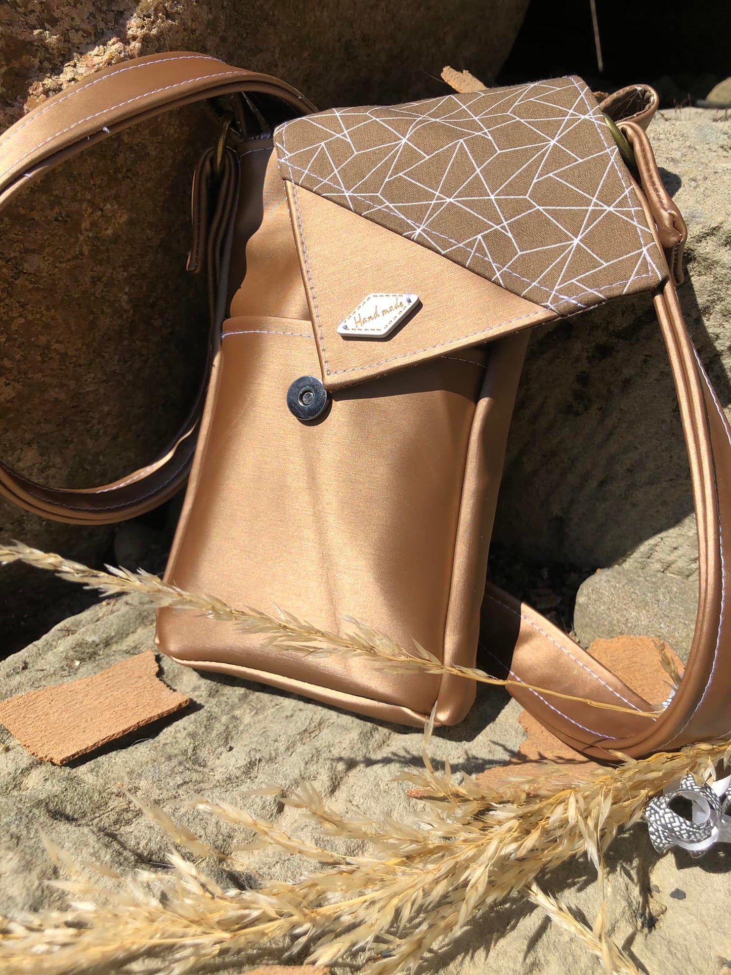 Handytasche Josy beamerfähig
