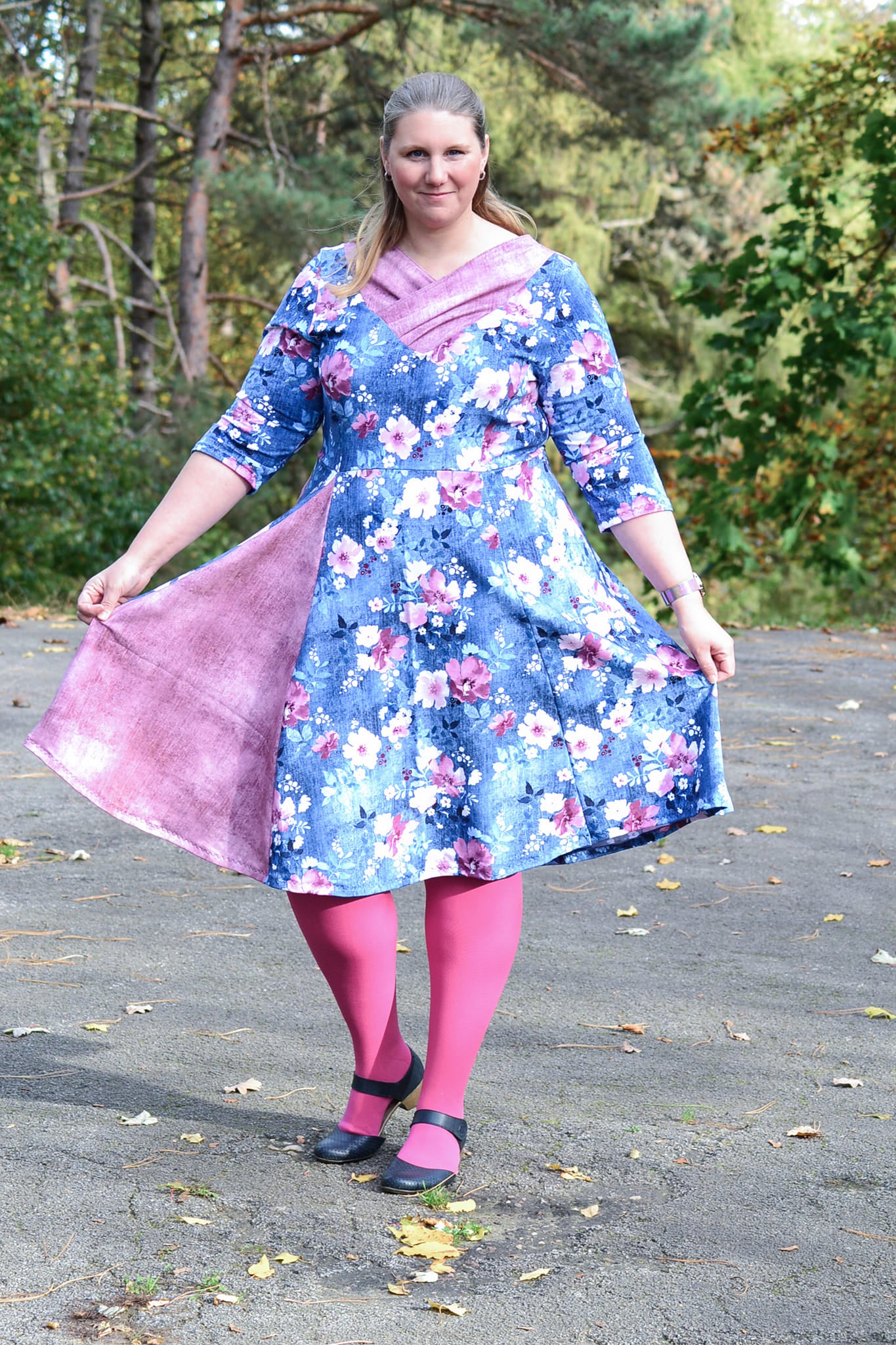 Kleid Valentina mit Godet Gr. 48-56 beamerfähig