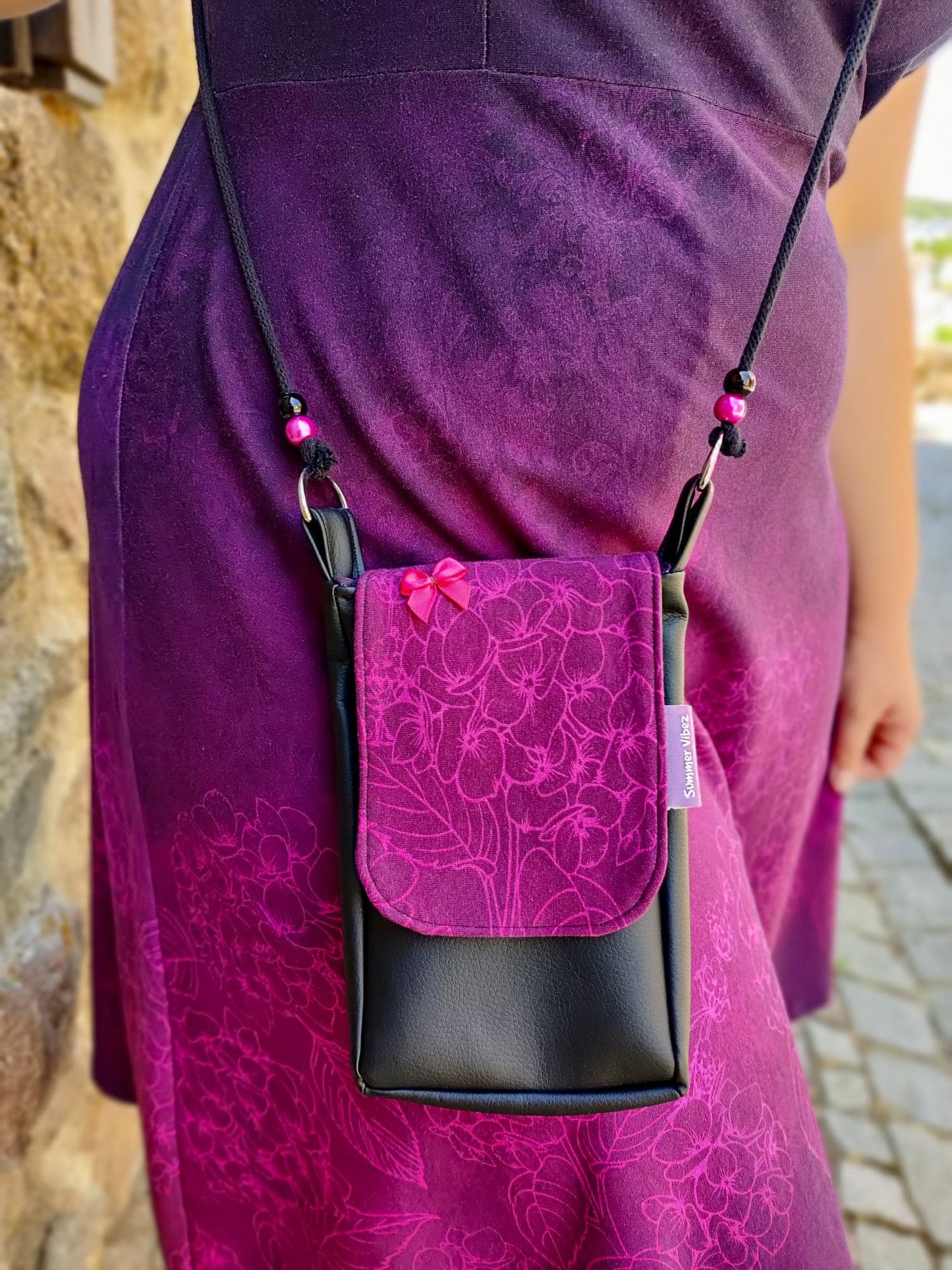 Handytasche Josy beamerfähig