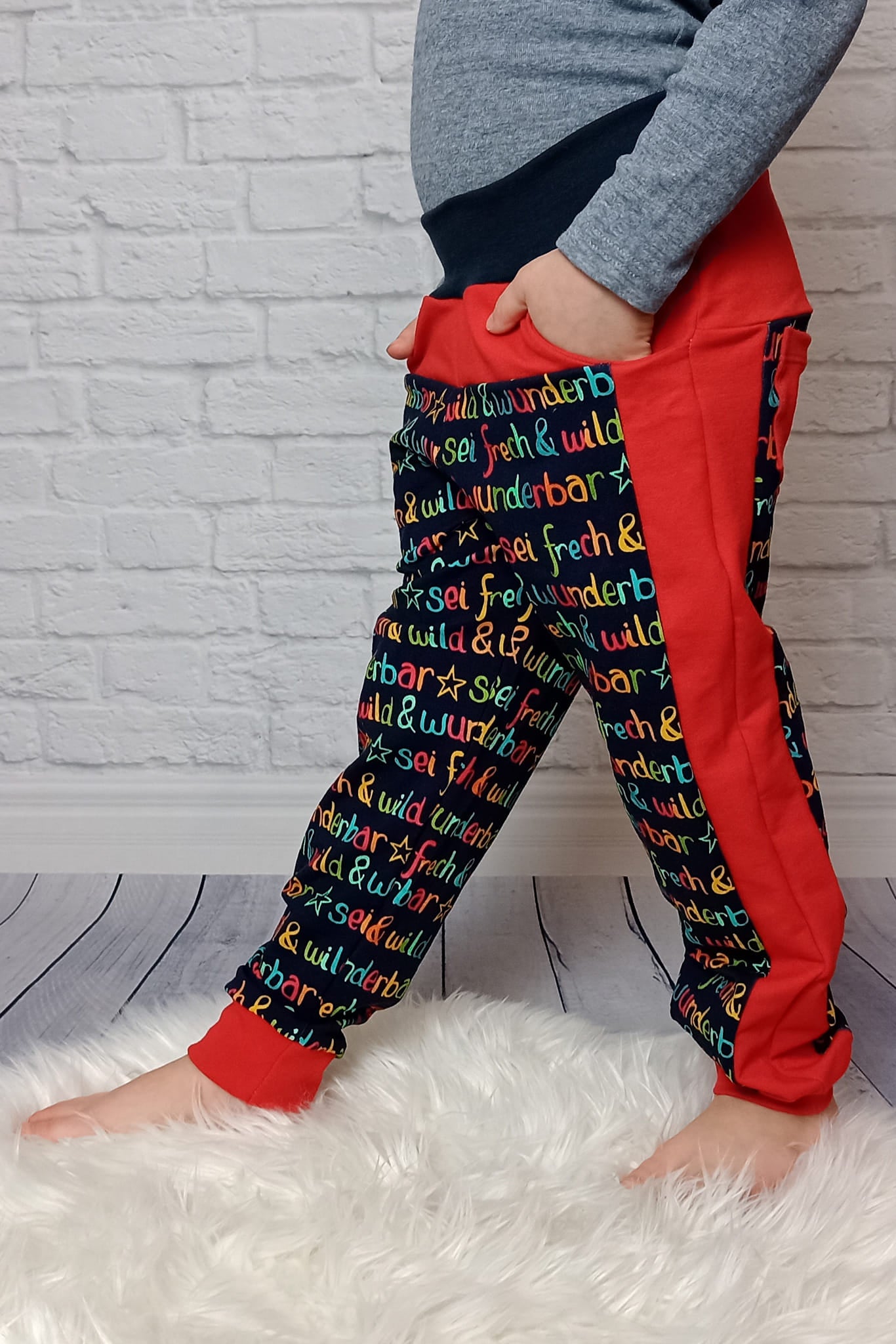 Kinderhose Robin mit Teilungen Maxi Gr. 116-176 beamerfähig